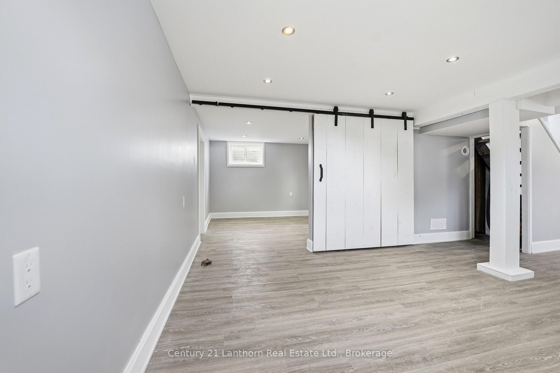 63 Fourth Avenue photo 17