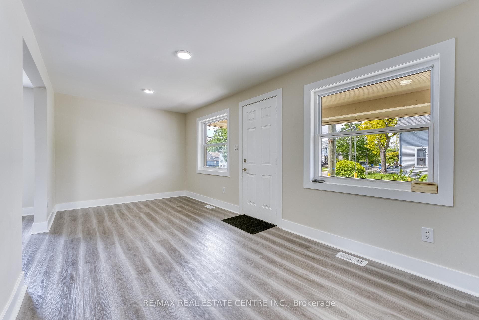 88 Lorne Avenue photo 6