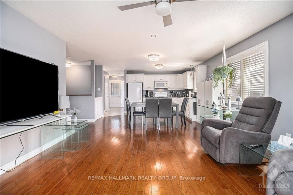 38 LEE Avenue photo 12