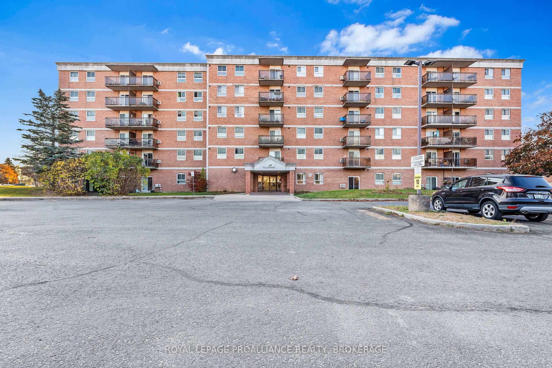 745 Davis Drive Unit 209 photo 2