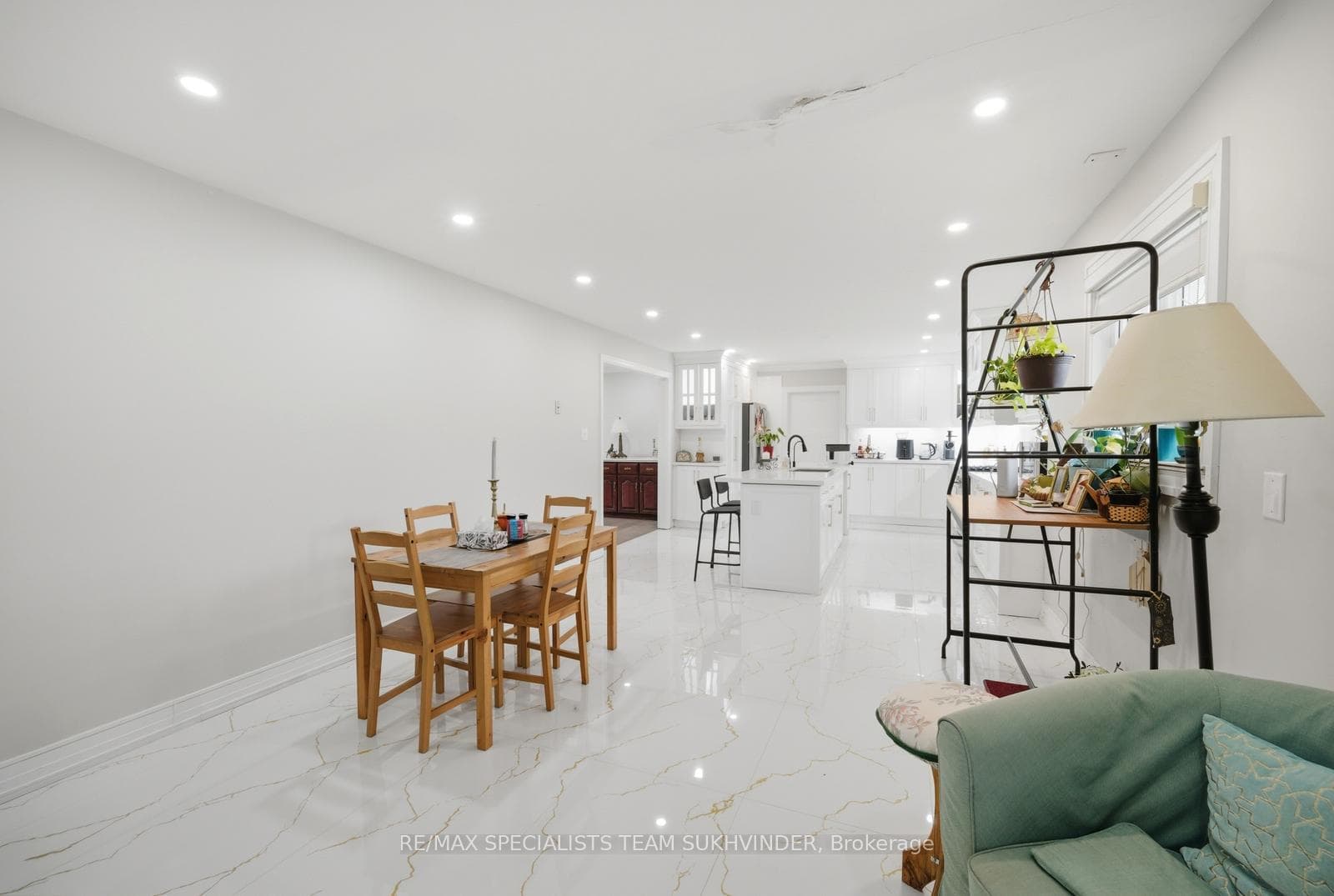 13894 Innis Lake Road photo 14