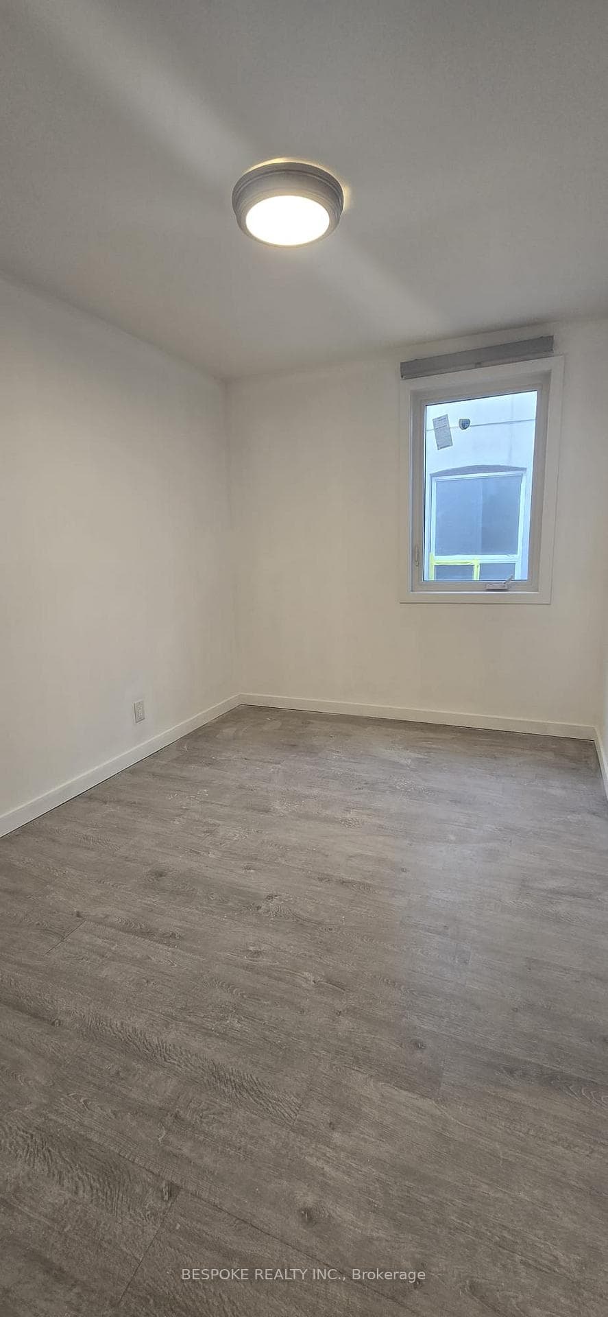 288 EGLINTON Avenue Unit 1 photo 14