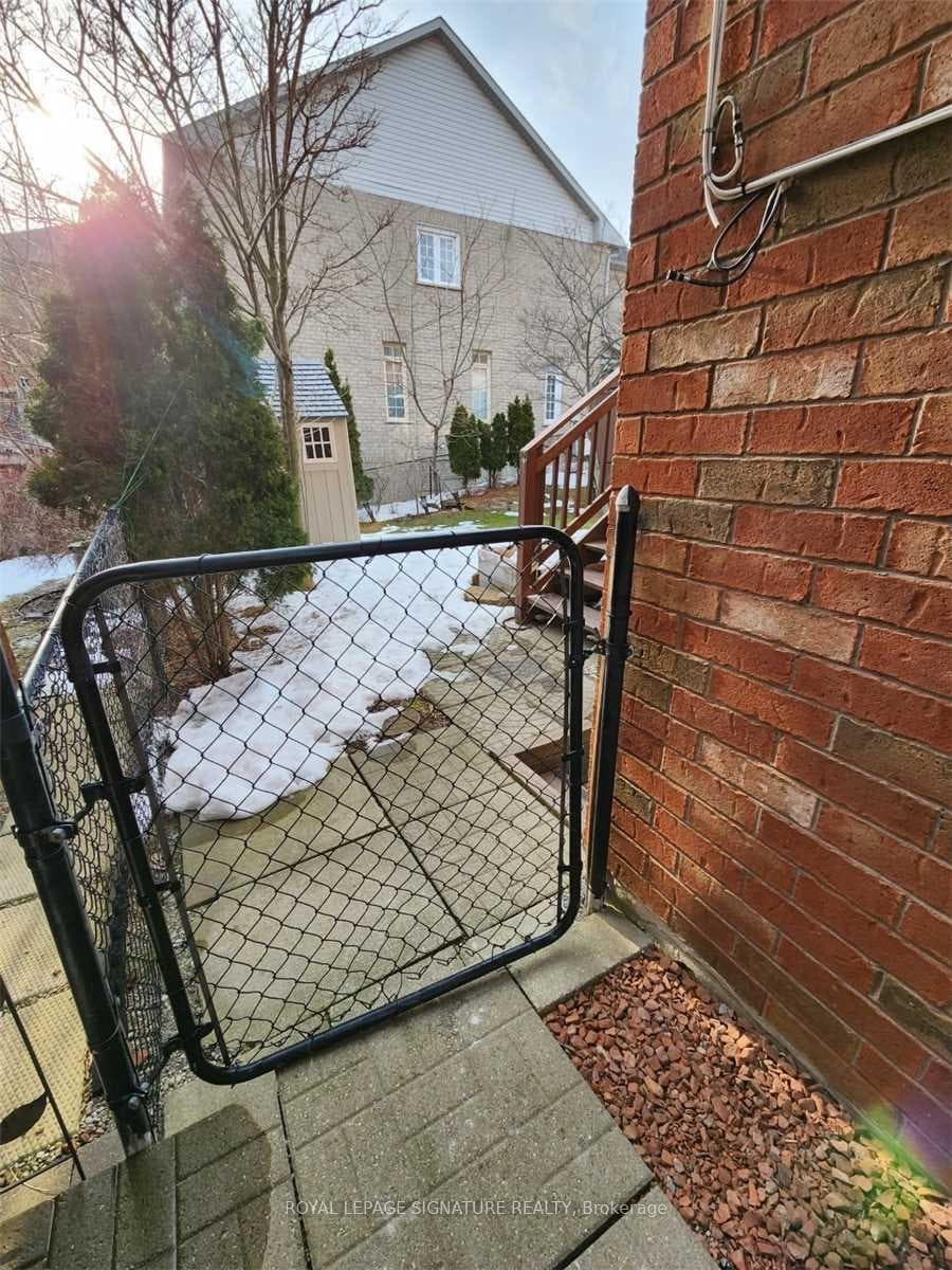 28 Trent Street Unit Bsmt photo 14