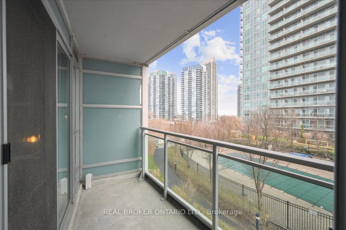 185 Legion Road Unit 608 photo 30
