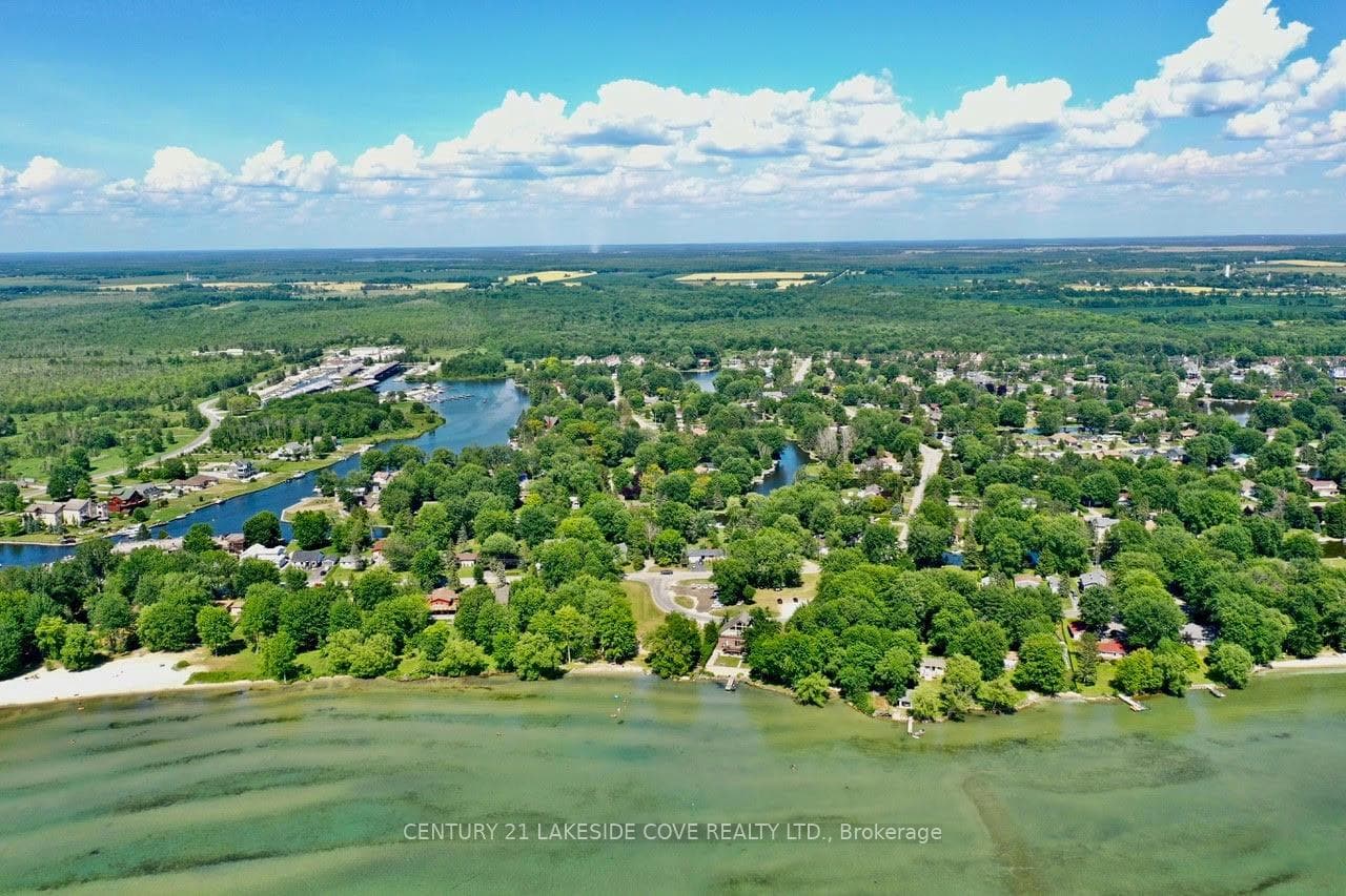 Lake Simcoe - Lagoon City