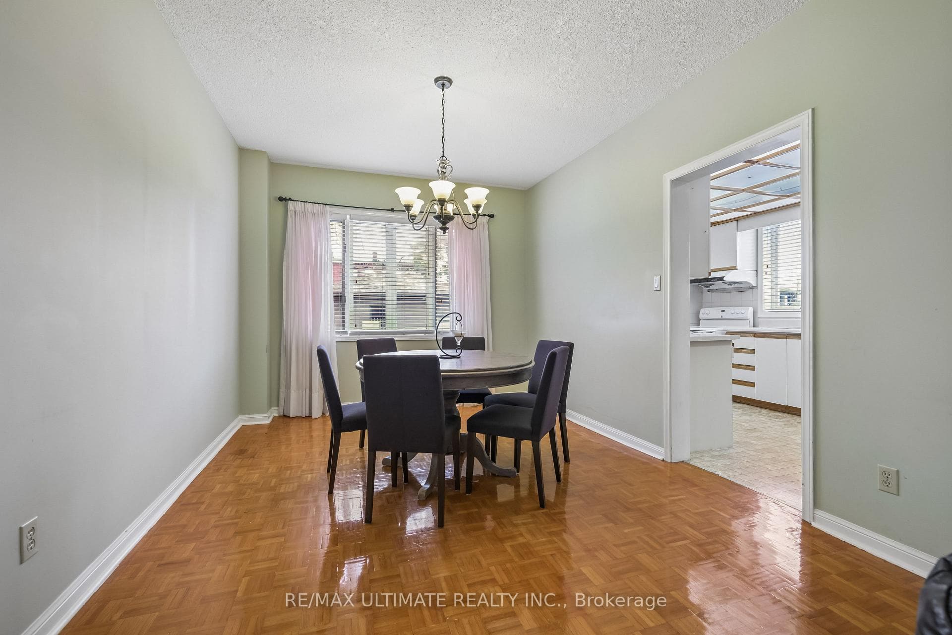 165 Sellers Avenue photo 6