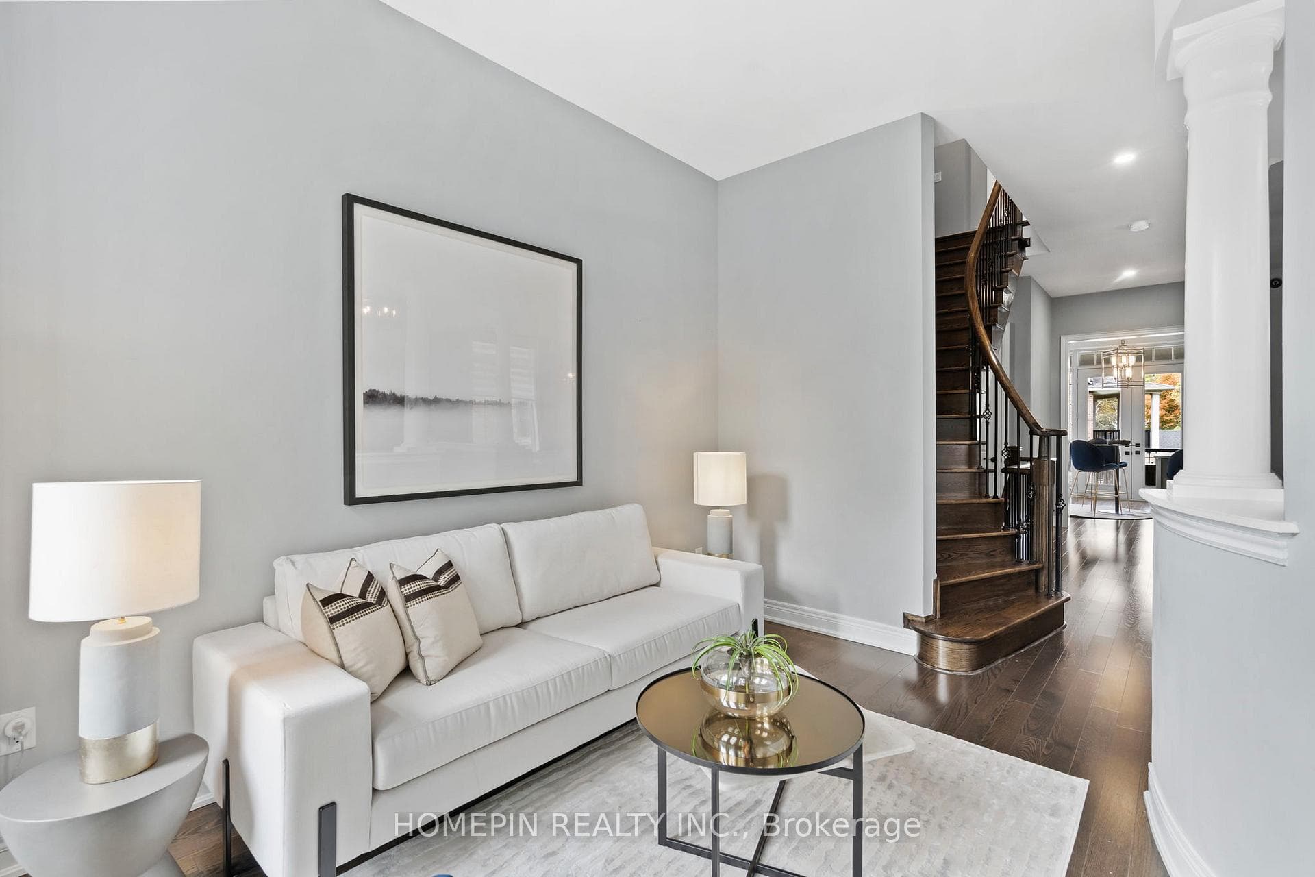 201 Gar Lehman Avenue photo 5