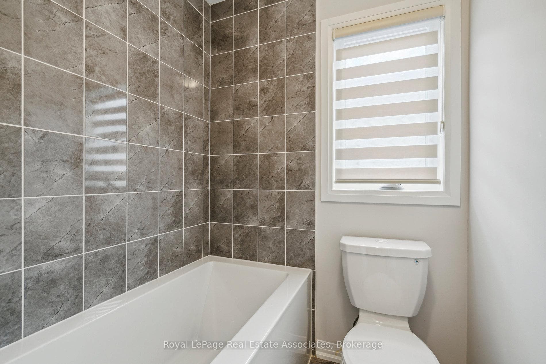 228 Provident Way photo 43