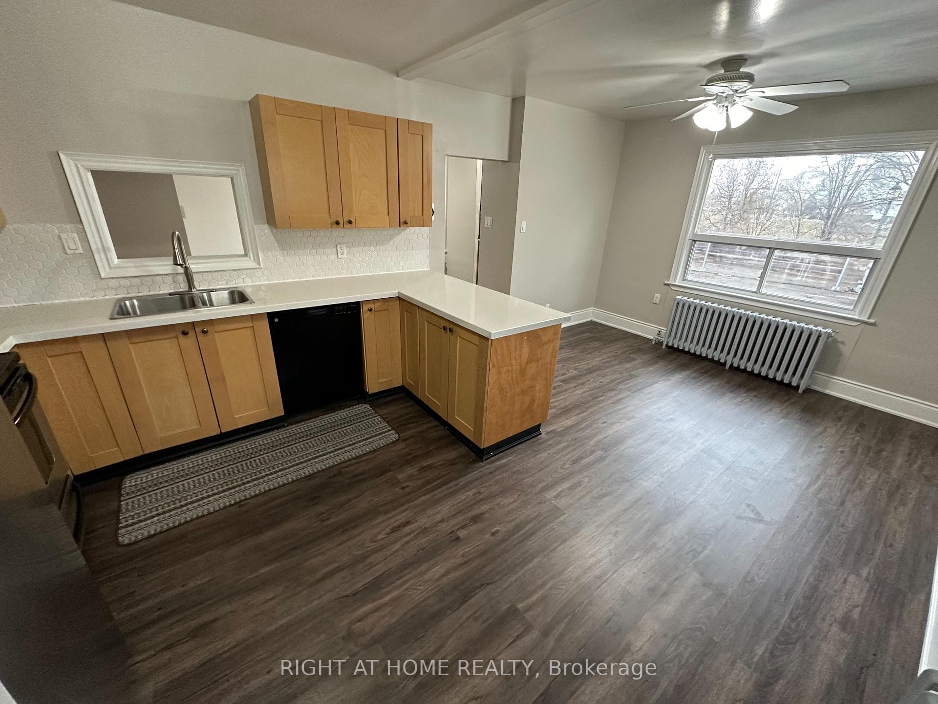 3 Tyrone Avenue Unit MAIN photo 6