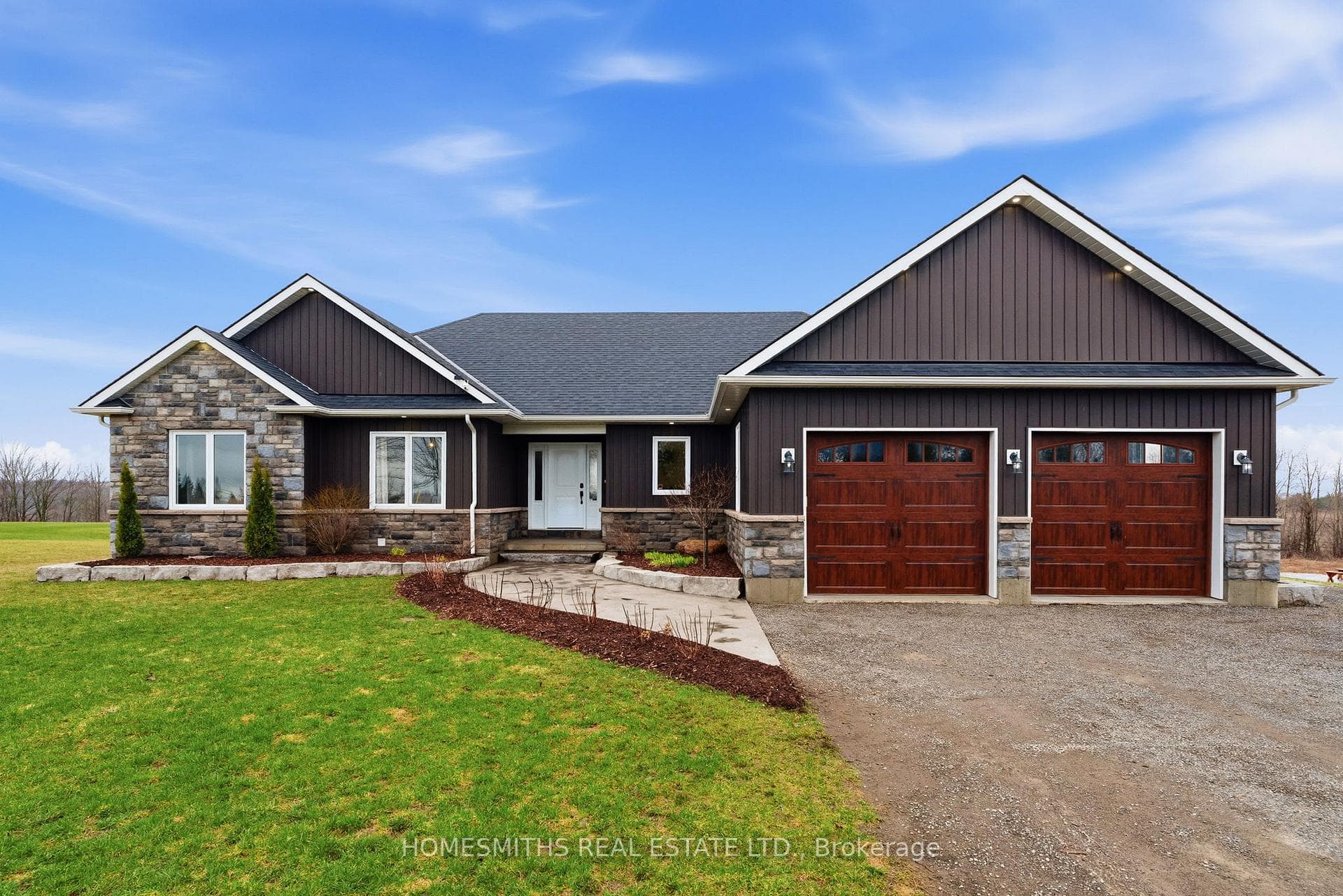 18 Silver Heights Drive photo 1
