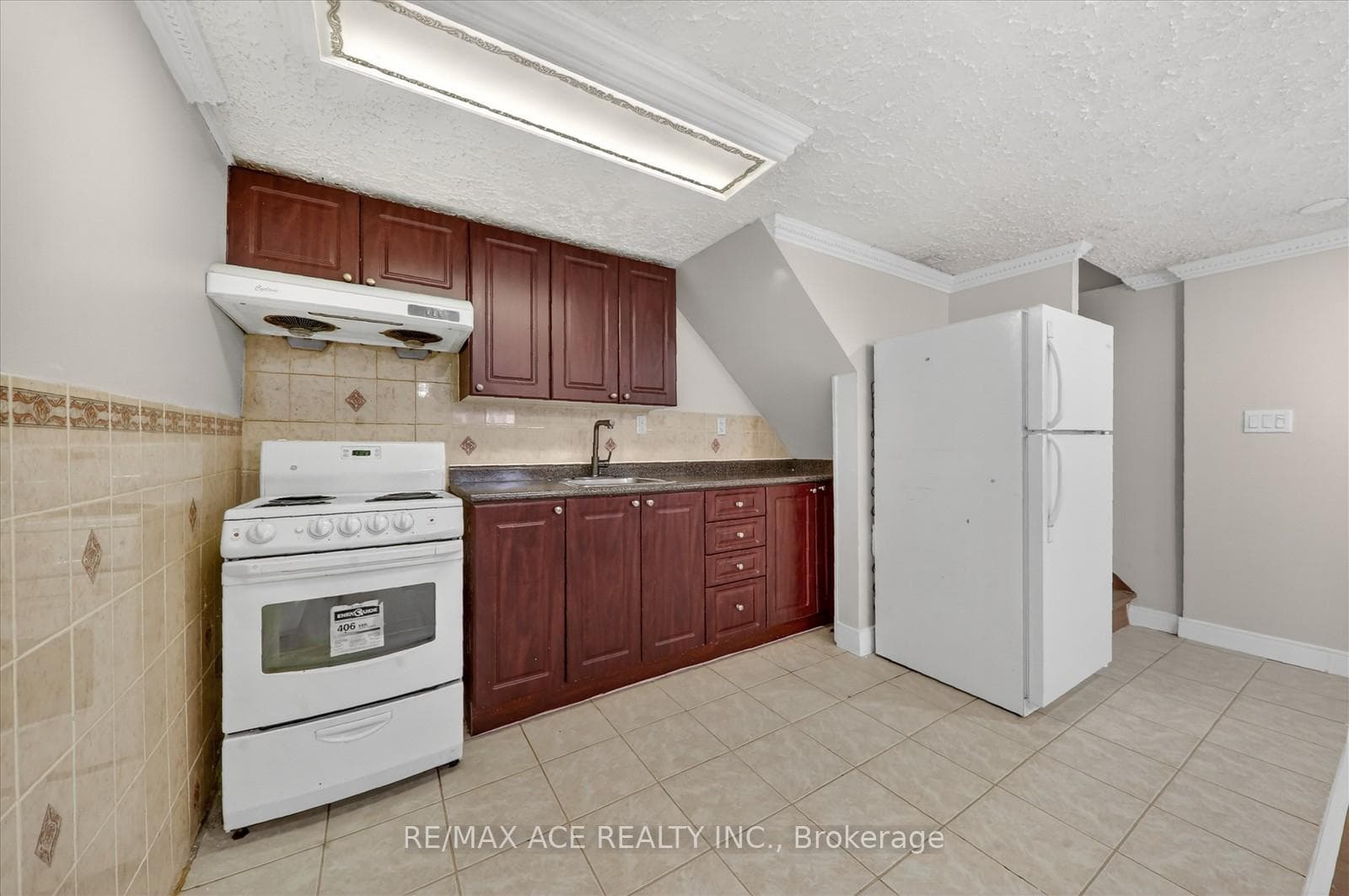 49 Winstanly Crescent photo 39