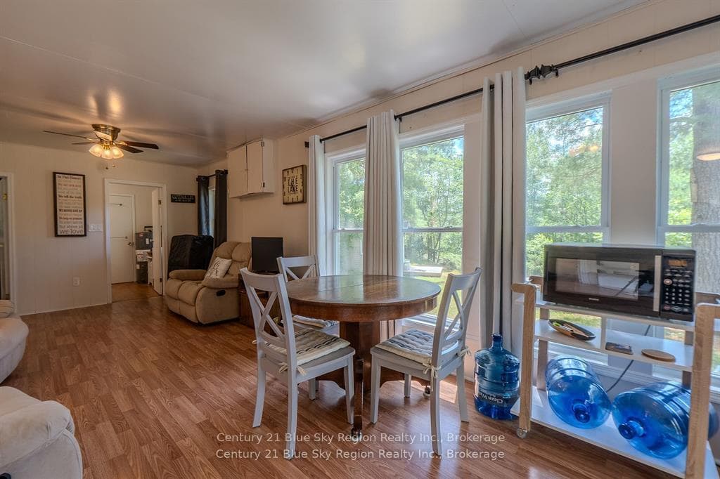 285 C Ruston Road photo 15
