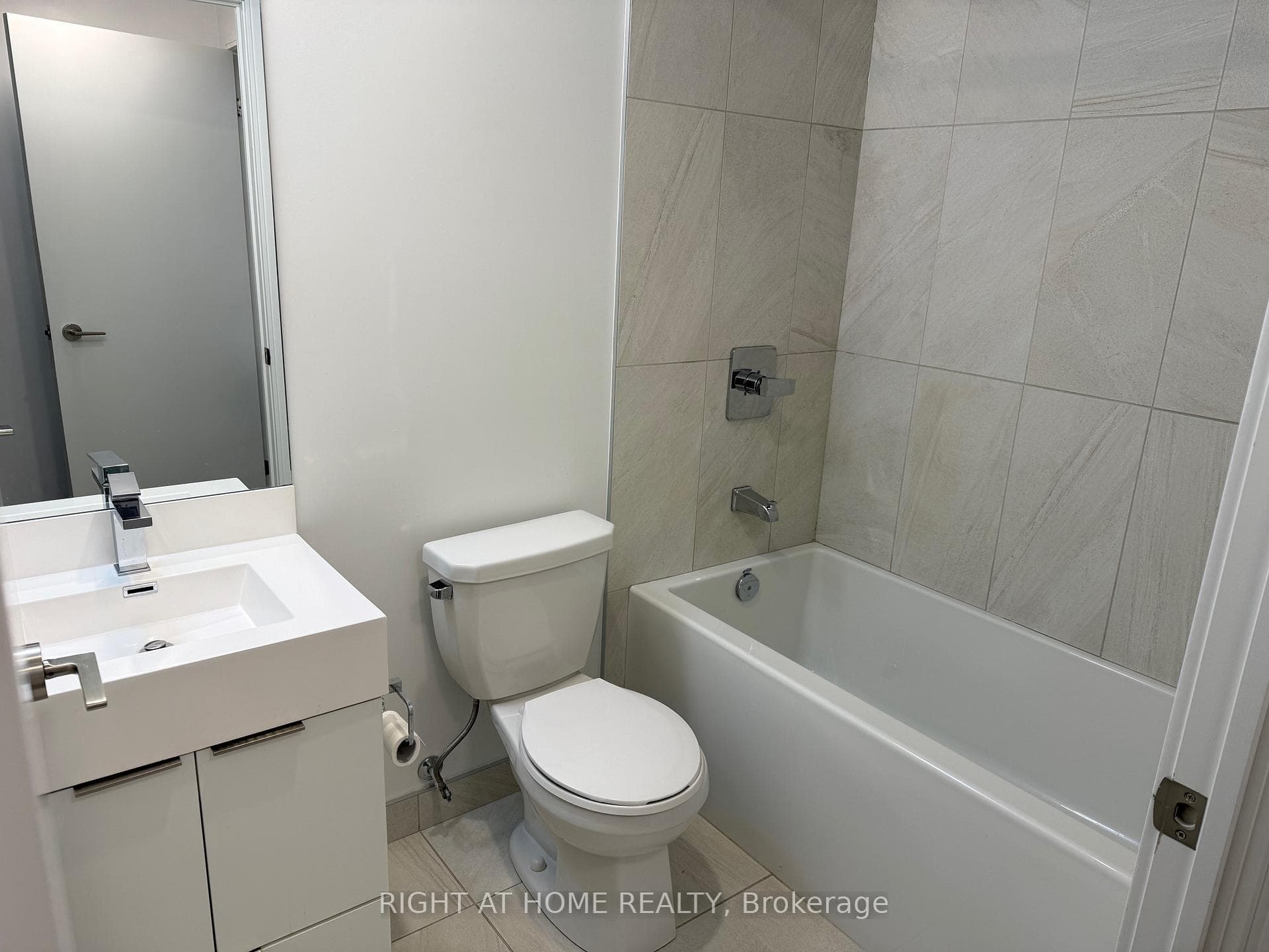 30 Samuel Wood Way Unit 2109 photo 9