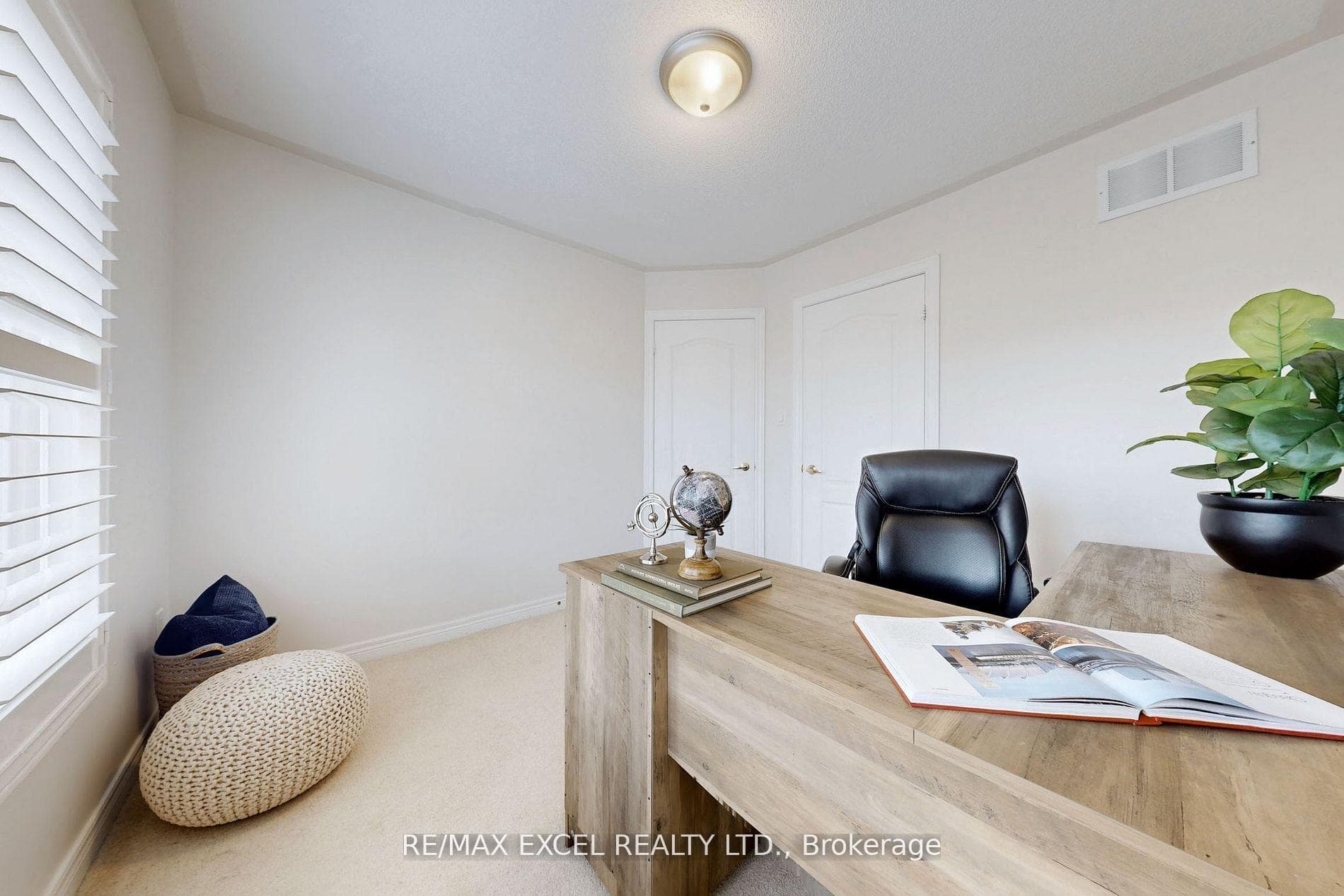 35 Hoover Park Drive photo 28