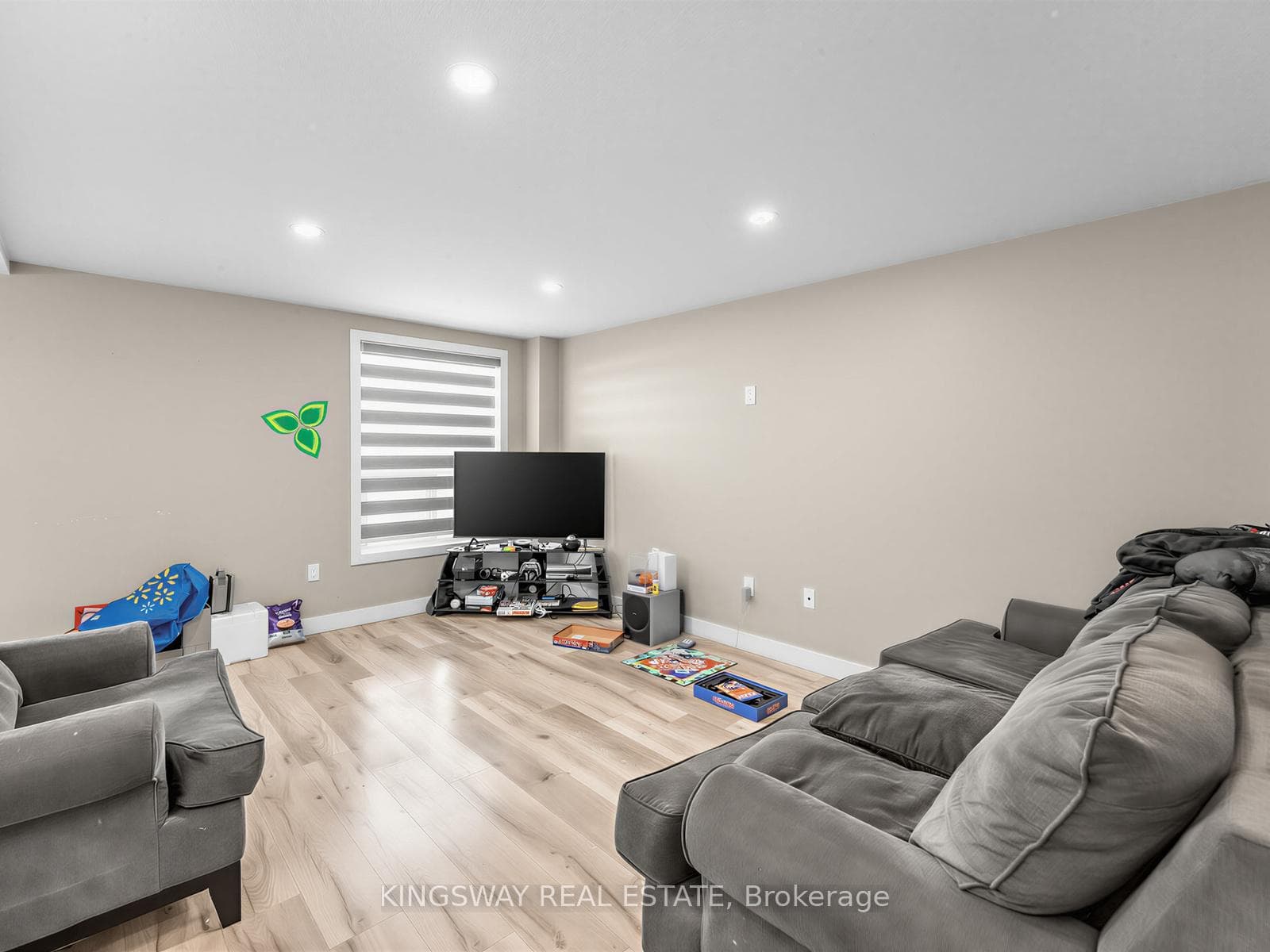1 Highbrook Street photo 9