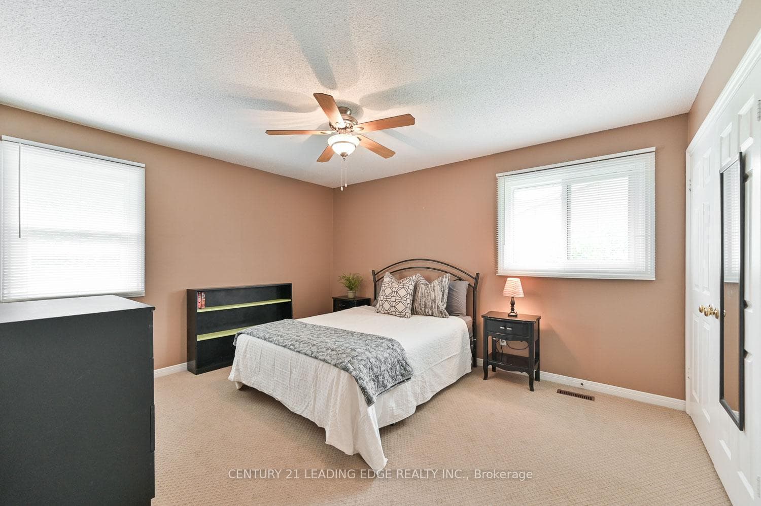 104 Reeve Drive photo 26