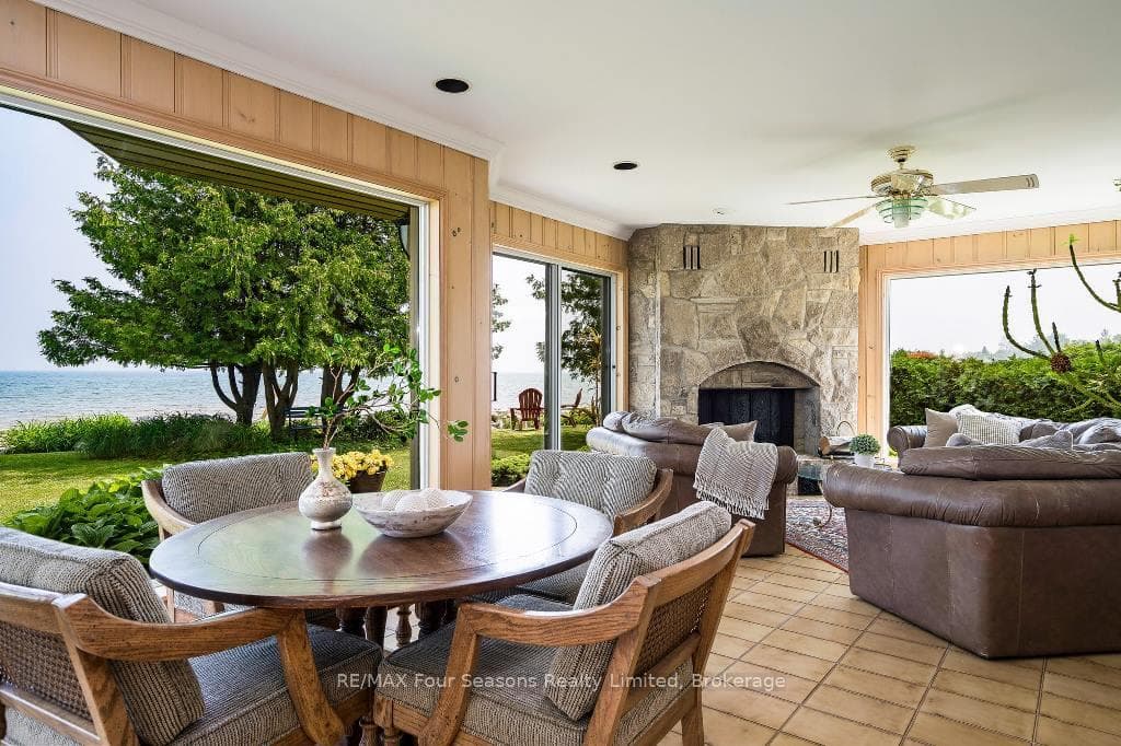 39 Glen Rogers Road photo 17