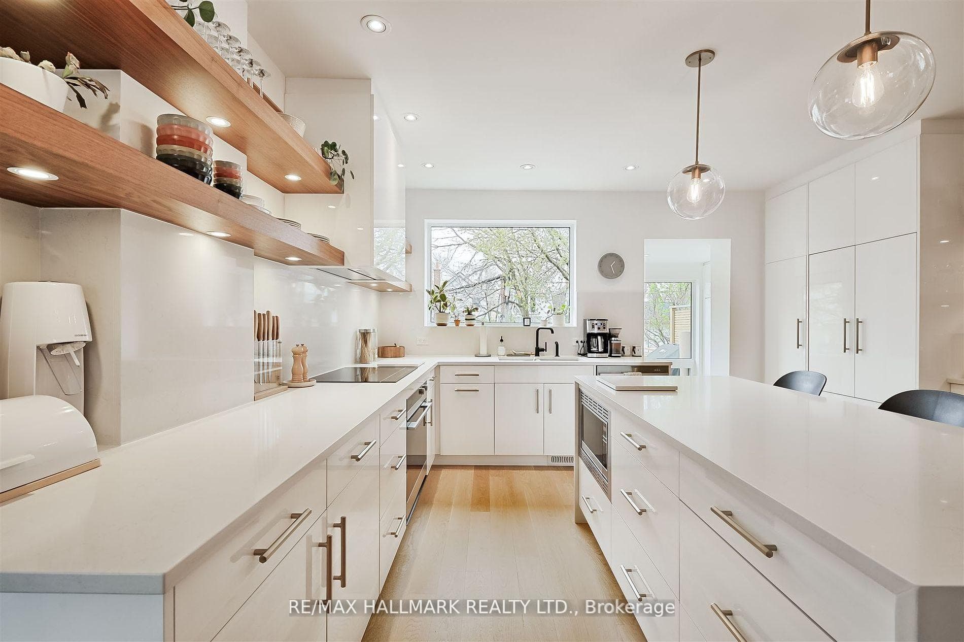 110 Wiley Avenue photo 15