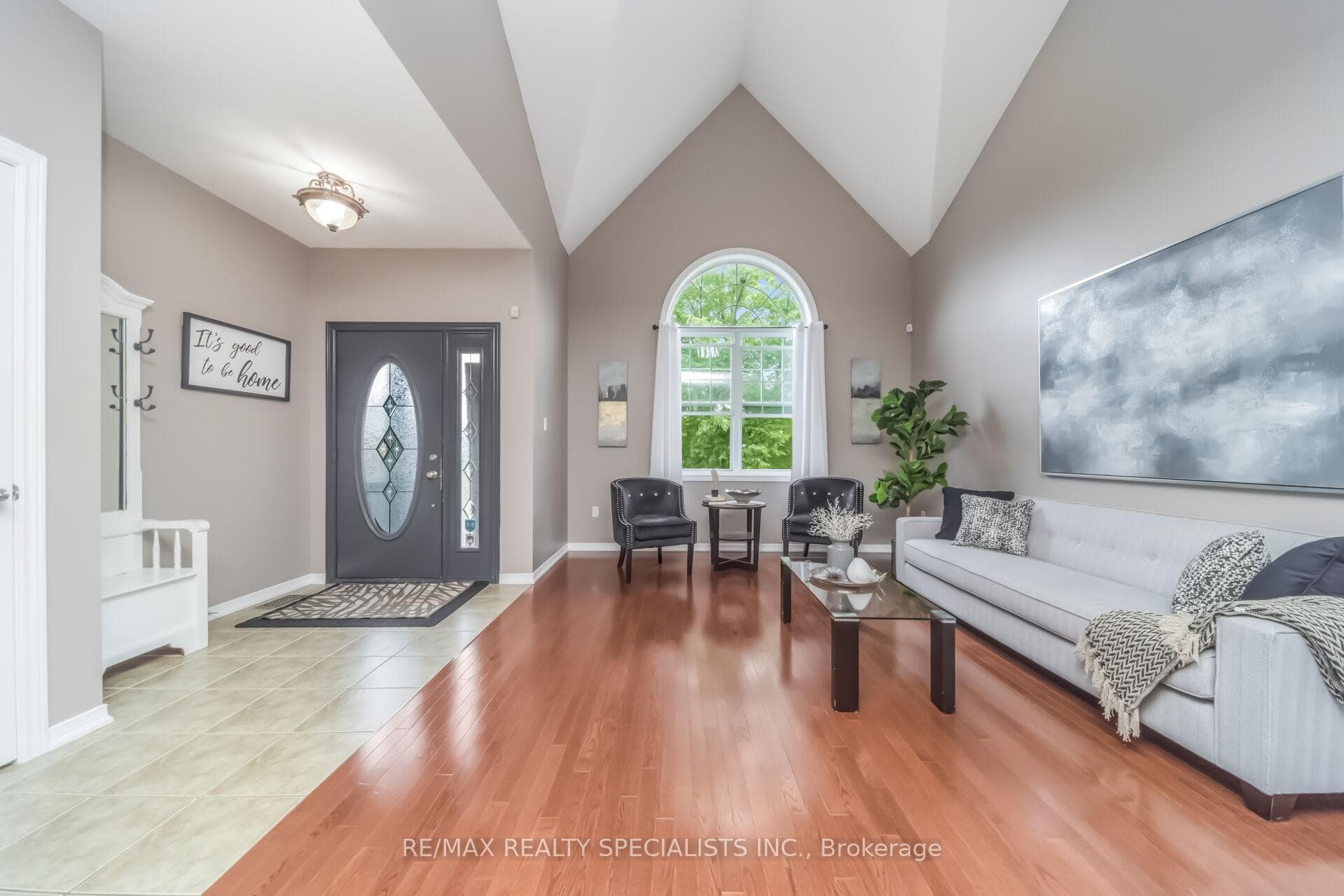 77 McMaster Road photo 5