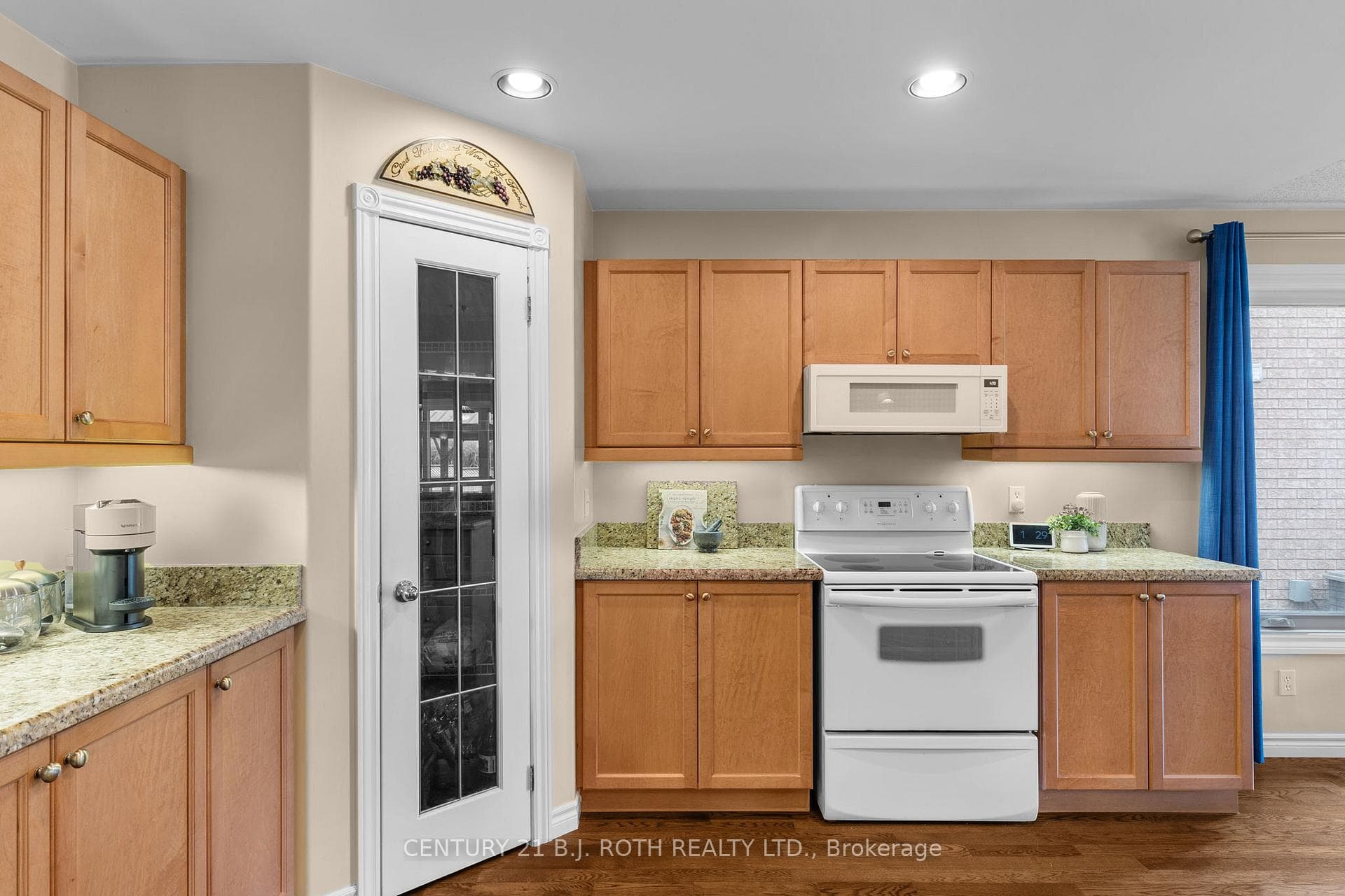 20 KRAUS Road photo 9