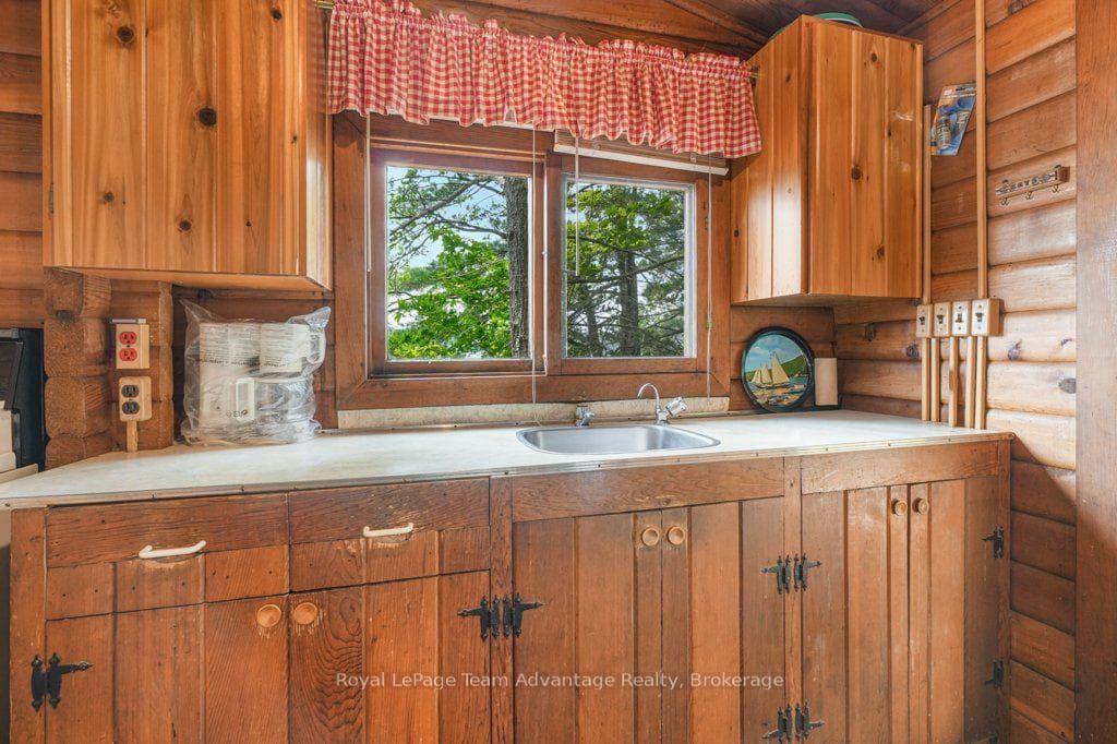 102 Blackstone Lake Water N/A photo 12