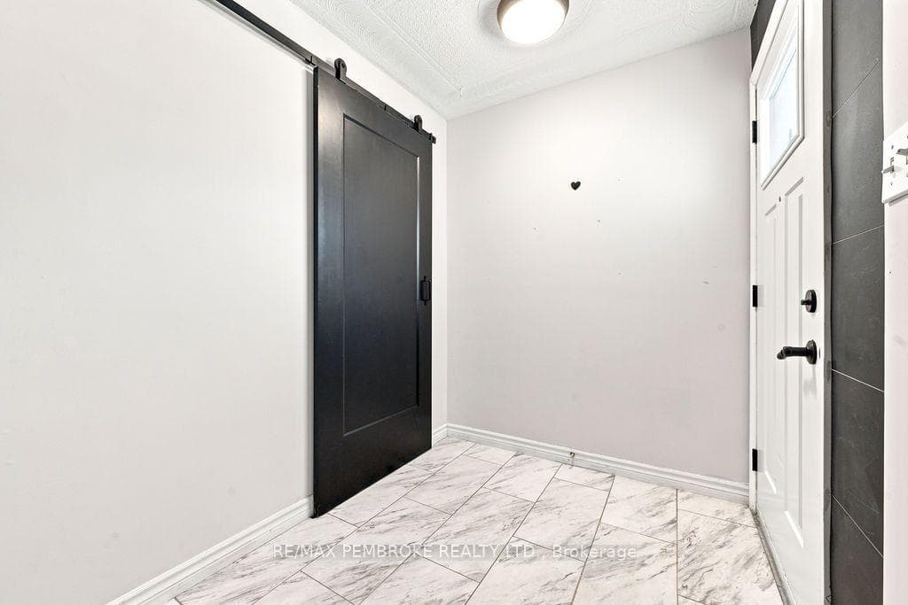 180 Garden Street photo 7
