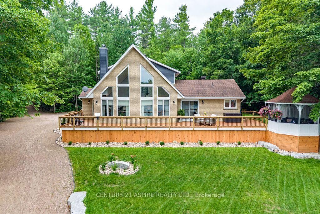 978 Rantz Road photo 1