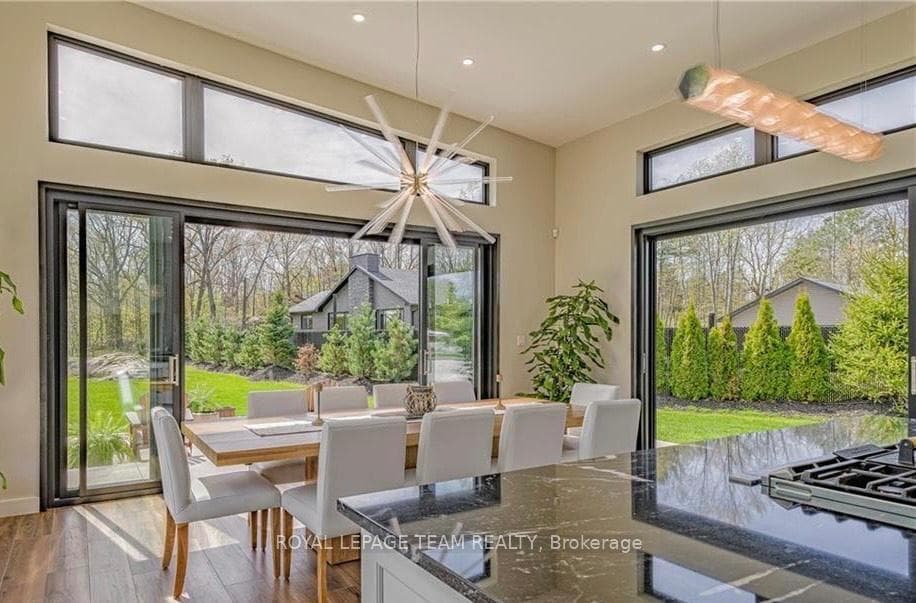 8 Headlands Way photo 16