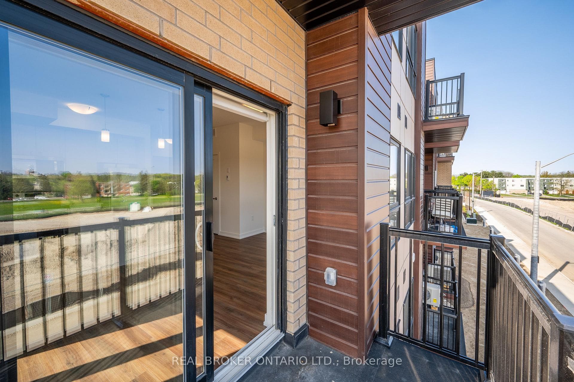 20 Palace Street Unit G13 photo 13