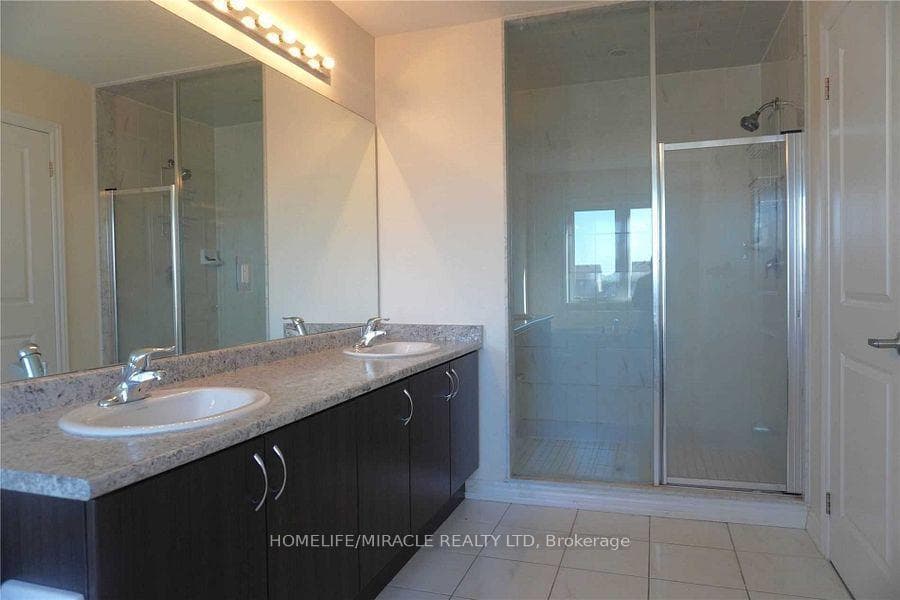 76 Wagner Crescent photo 11