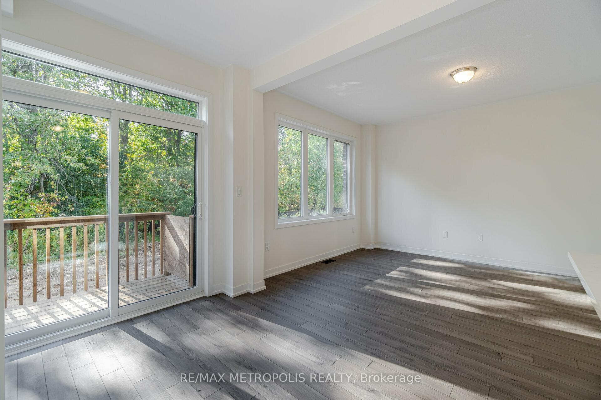 1440 Rose Way photo 14