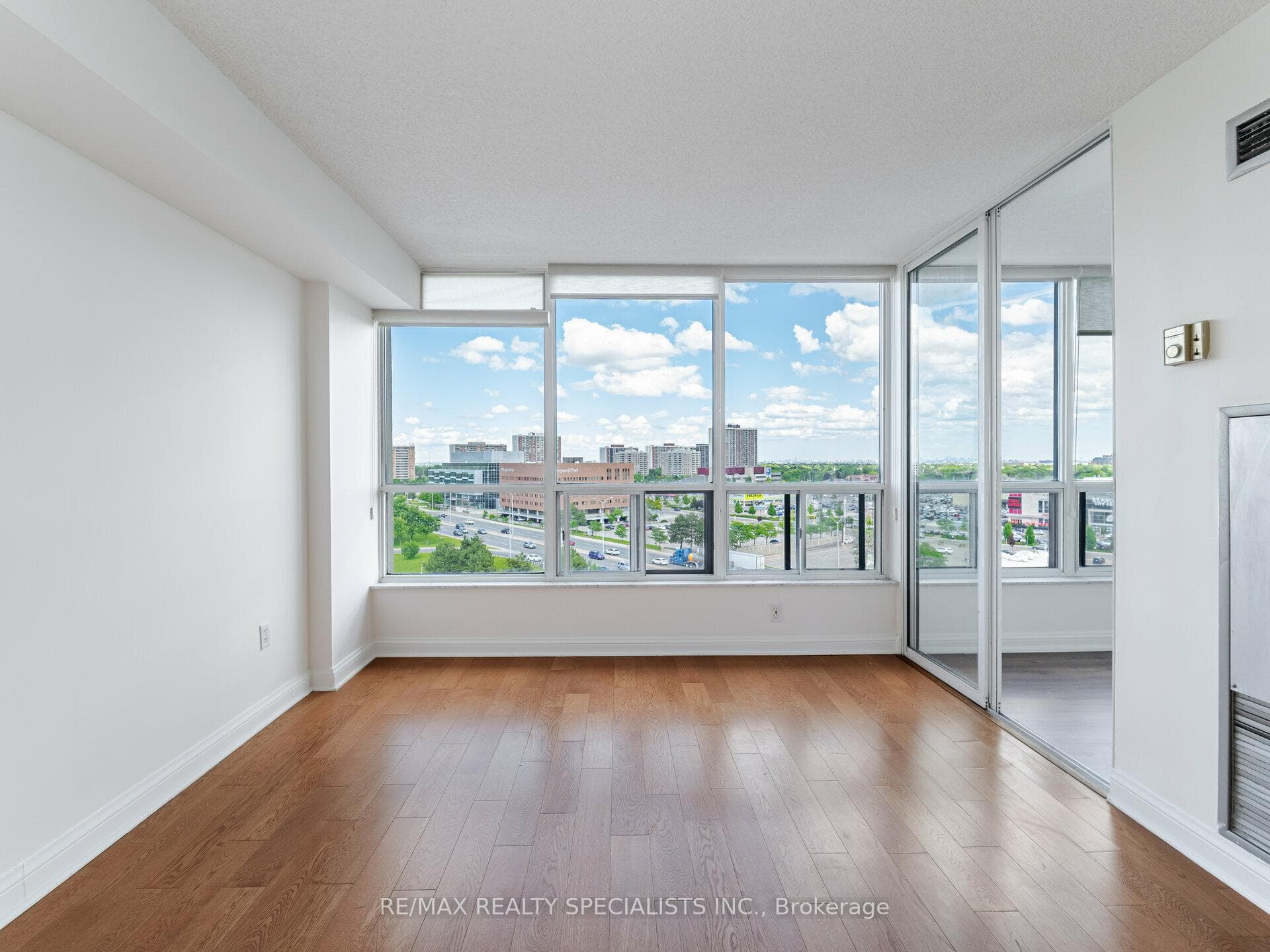 22 Hanover Road Unit 808 photo 15