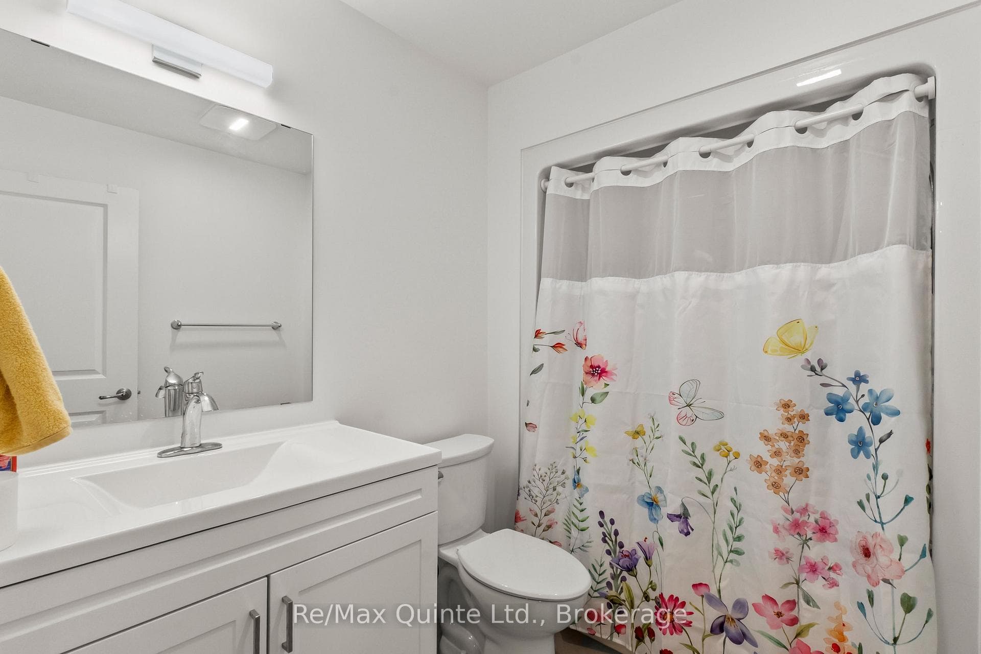 107 Buchanan Avenue photo 23