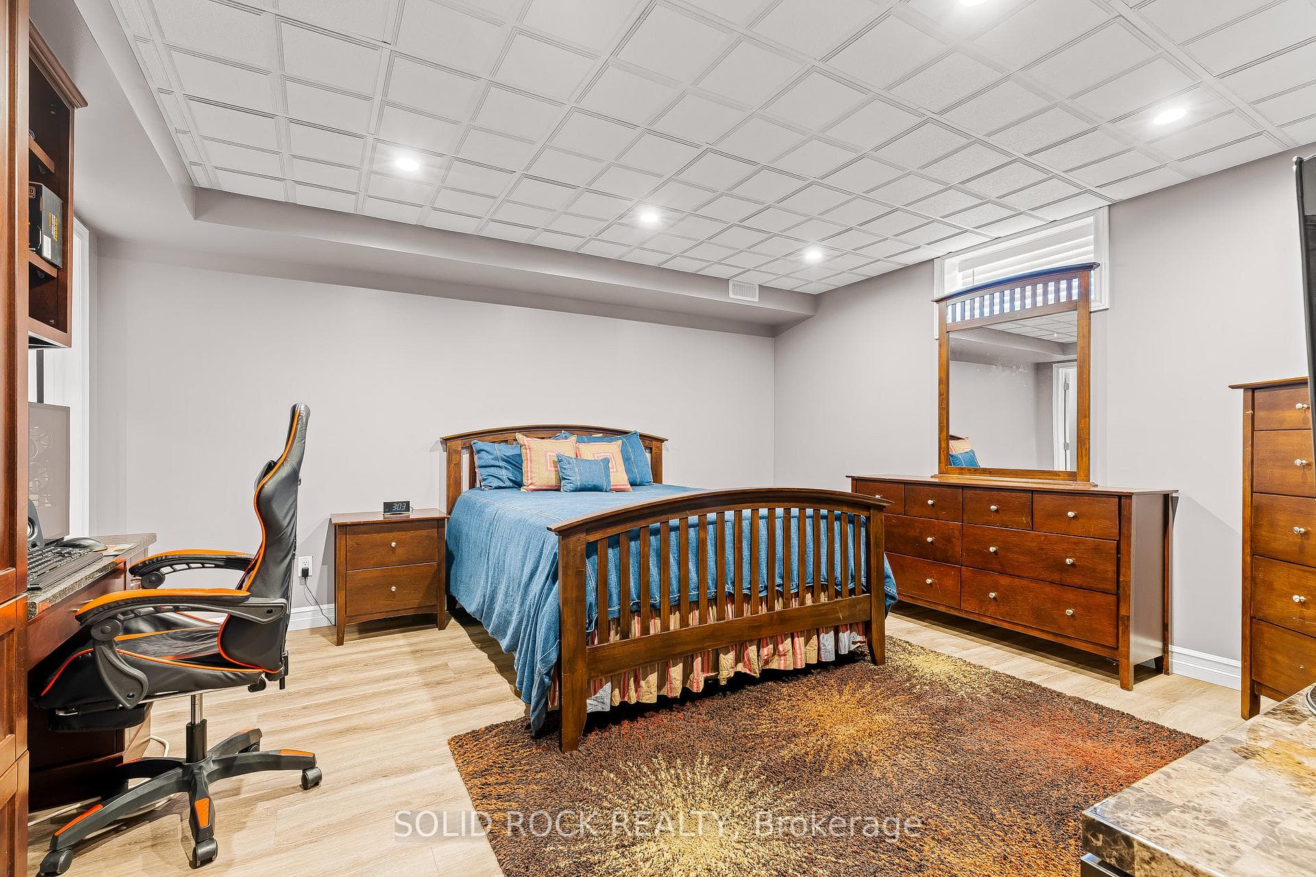 8827 COUNTY ROAD 6 Road photo 32