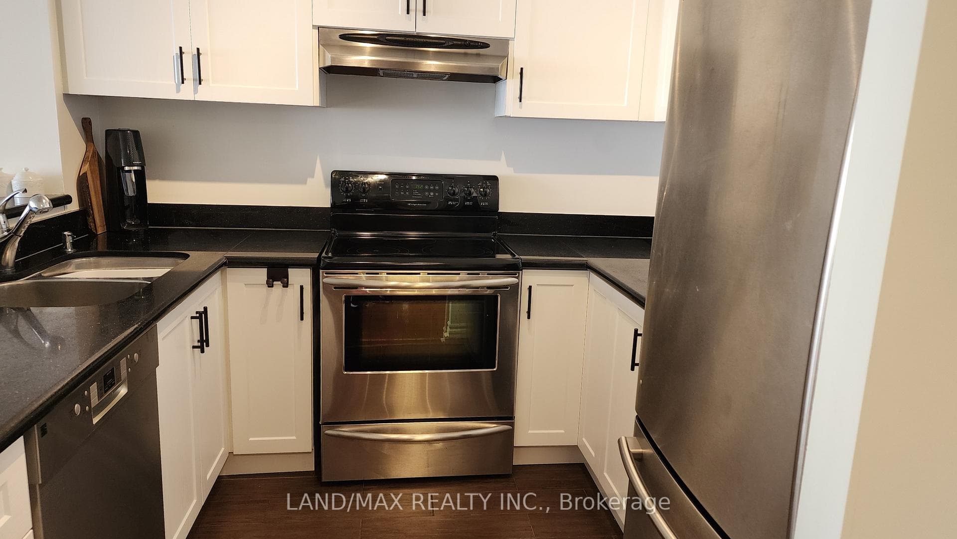 2269 Lake Shore Boulevard Unit 2607 photo 7