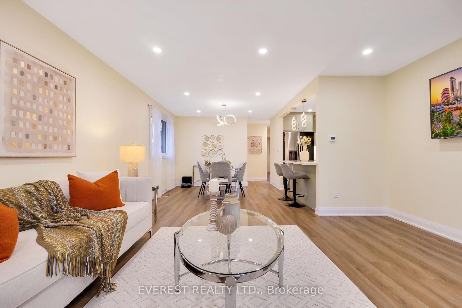 27 Lavina Crescent photo 14