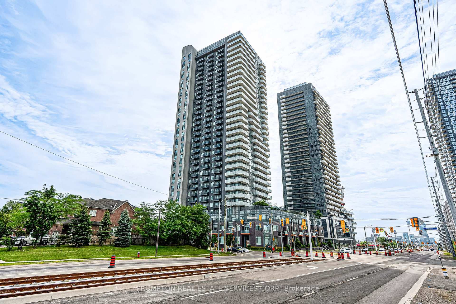 8 Nahani Way Unit 3320 photo 38