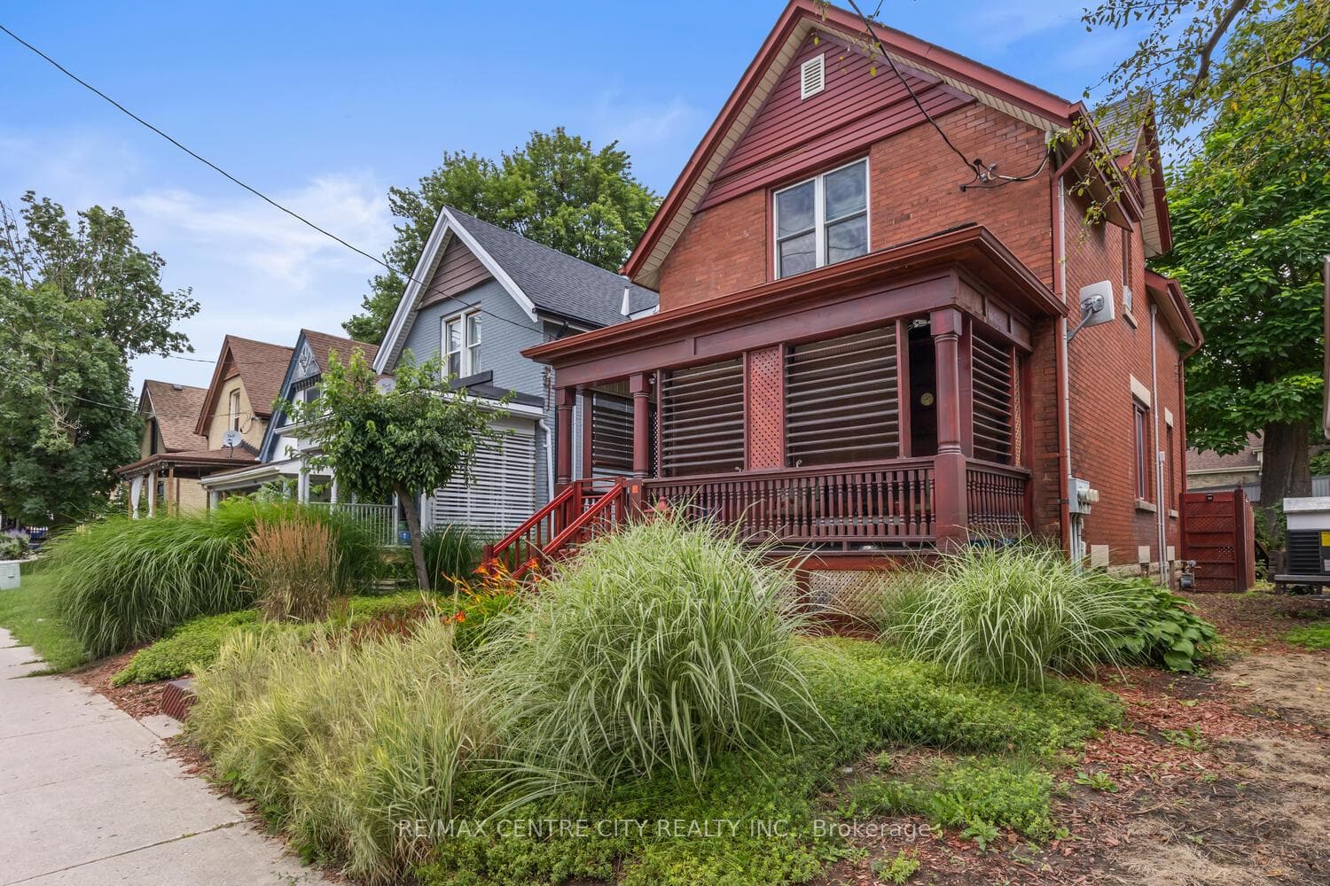 540 Quebec Street photo 1