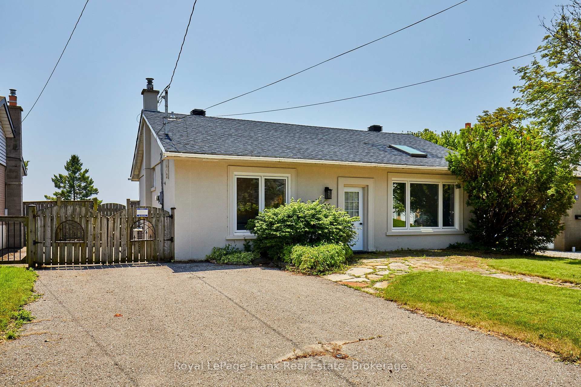 791 Stone Street photo 2