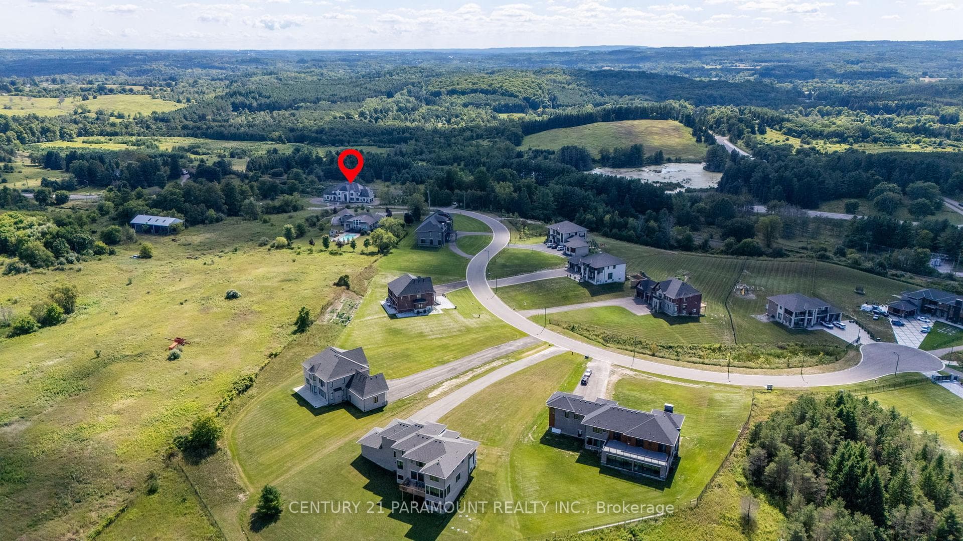 16322 Hillview Place photo 4