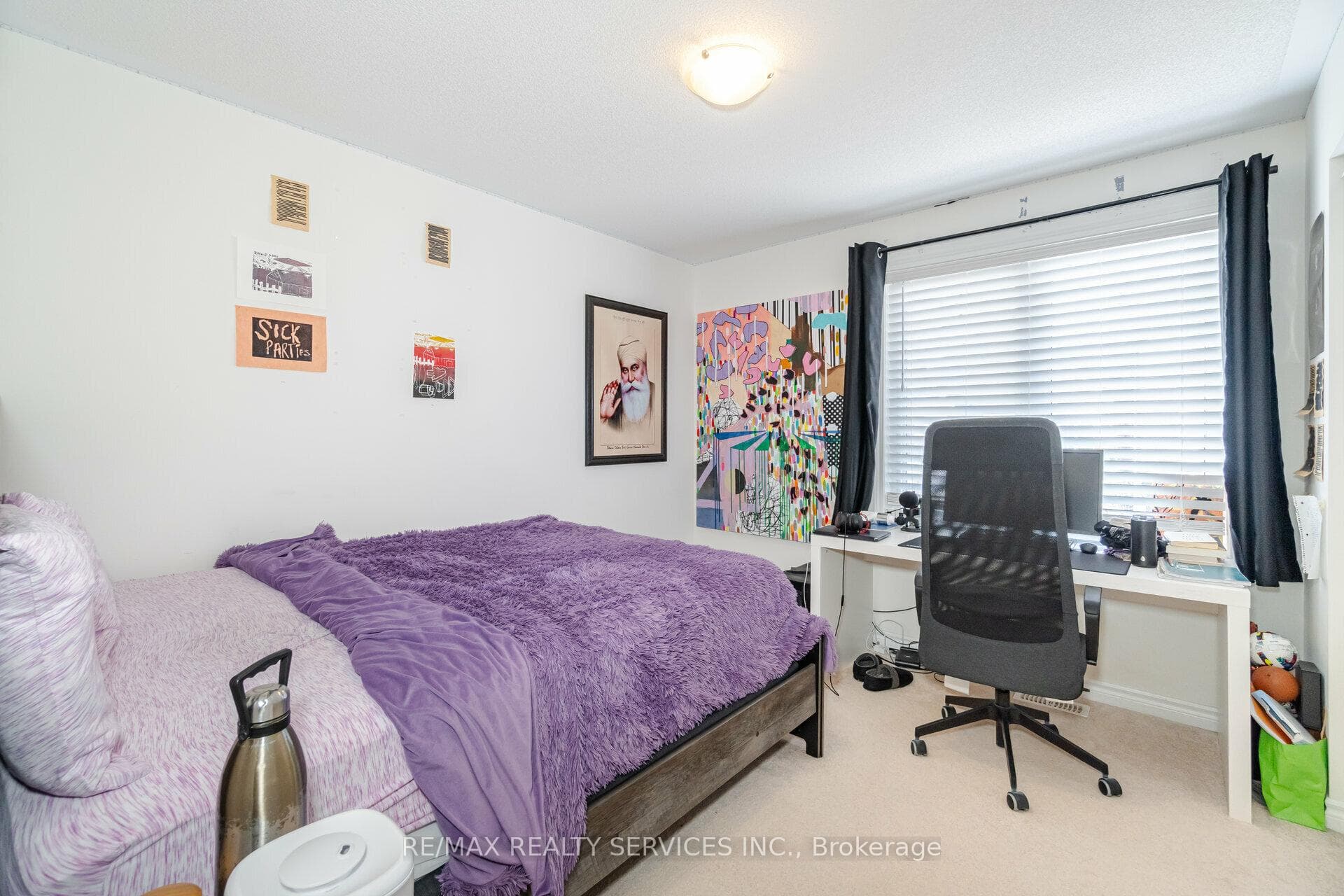 82 Phyllis Drive photo 28