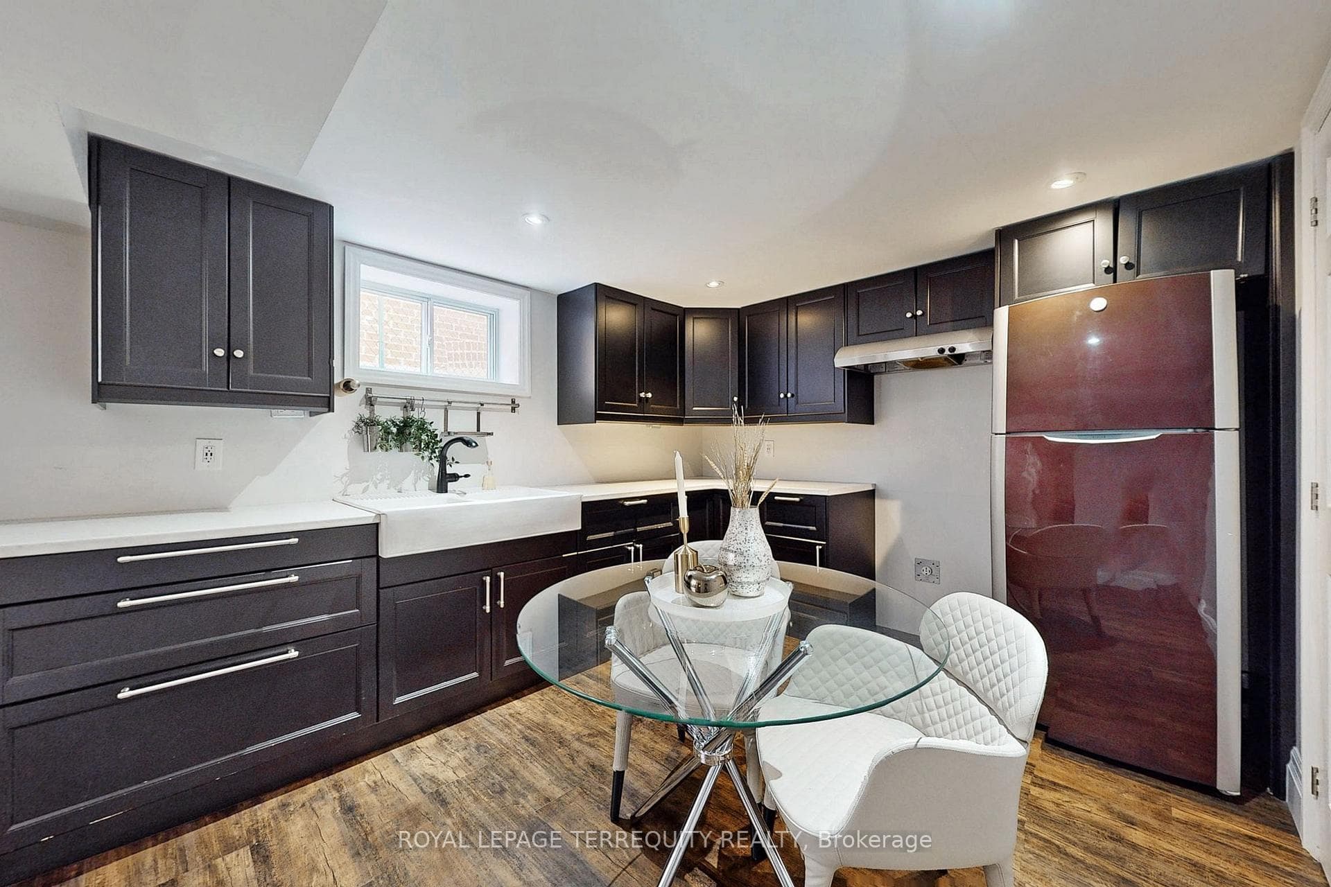 63 Moore Street photo 29