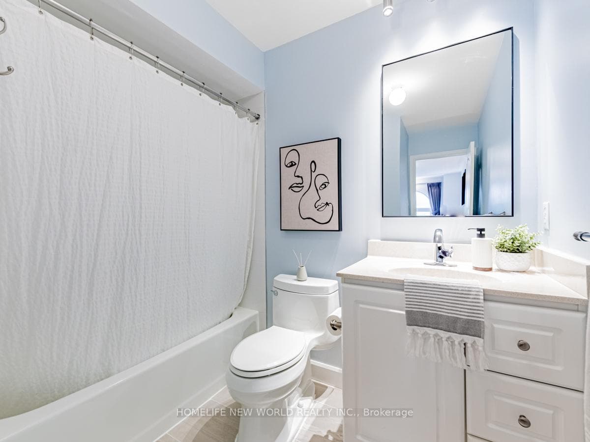 62 Addison Street photo 14