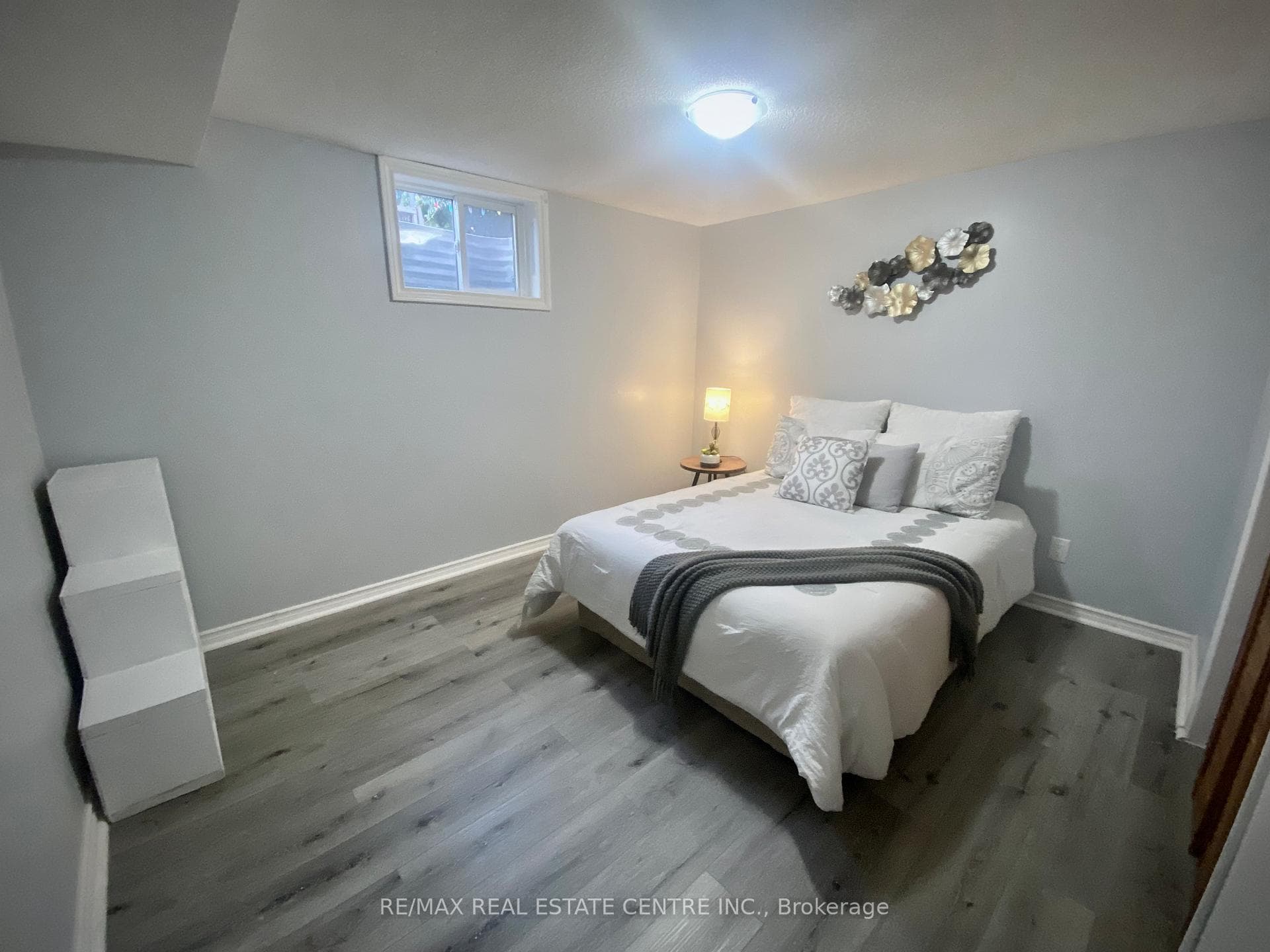5266 Huntingfield Drive Unit Unit A photo 7