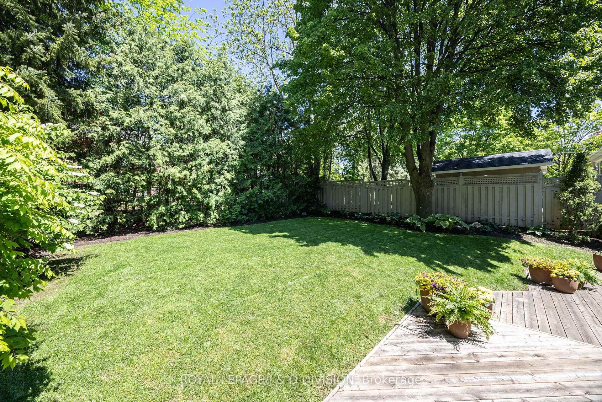 42 Munro Boulevard photo 35