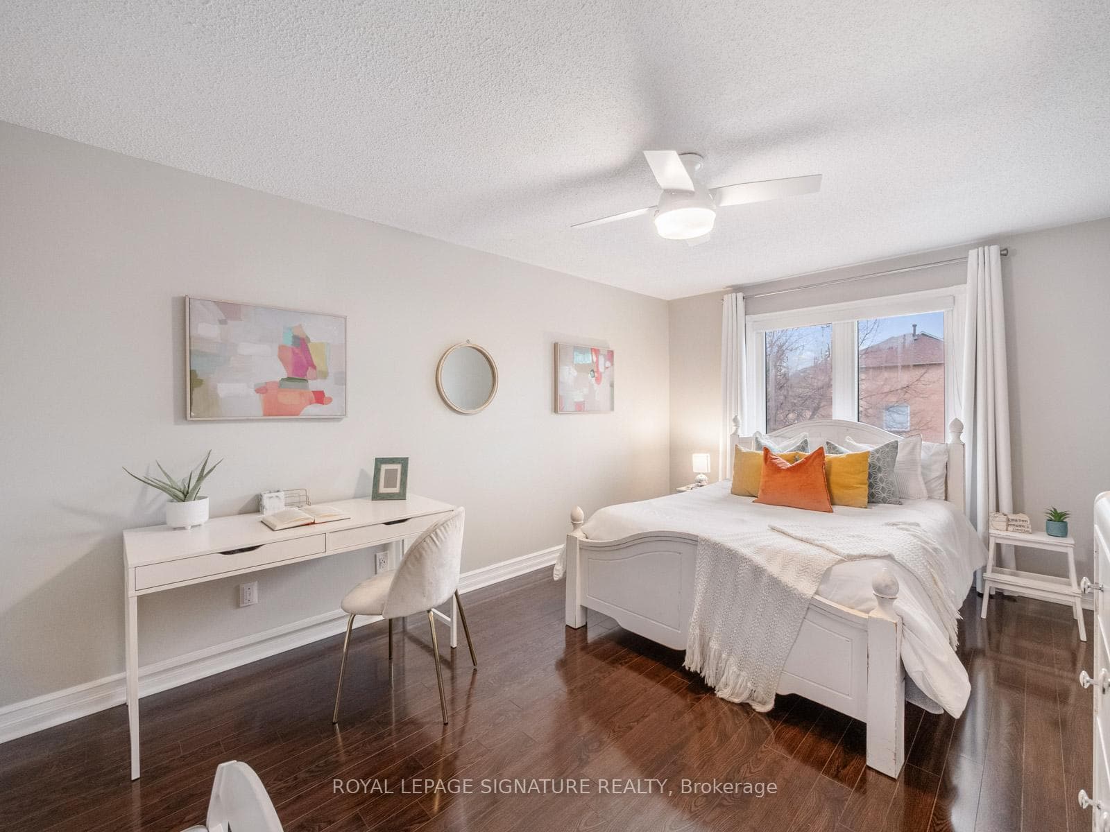 550 Barry Drive photo 24