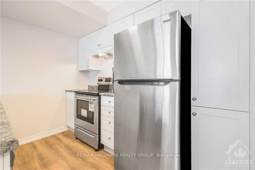 284 ZENITH photo 5