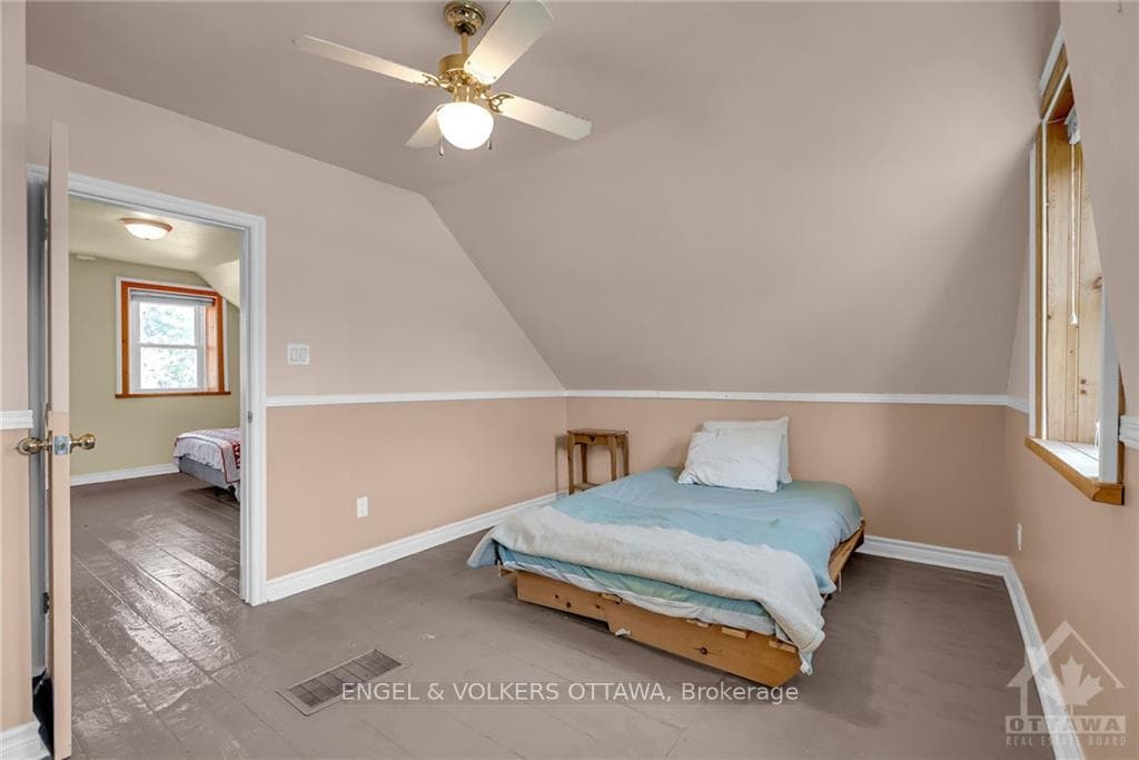 9058 HIGHWAY 511 Road photo 23