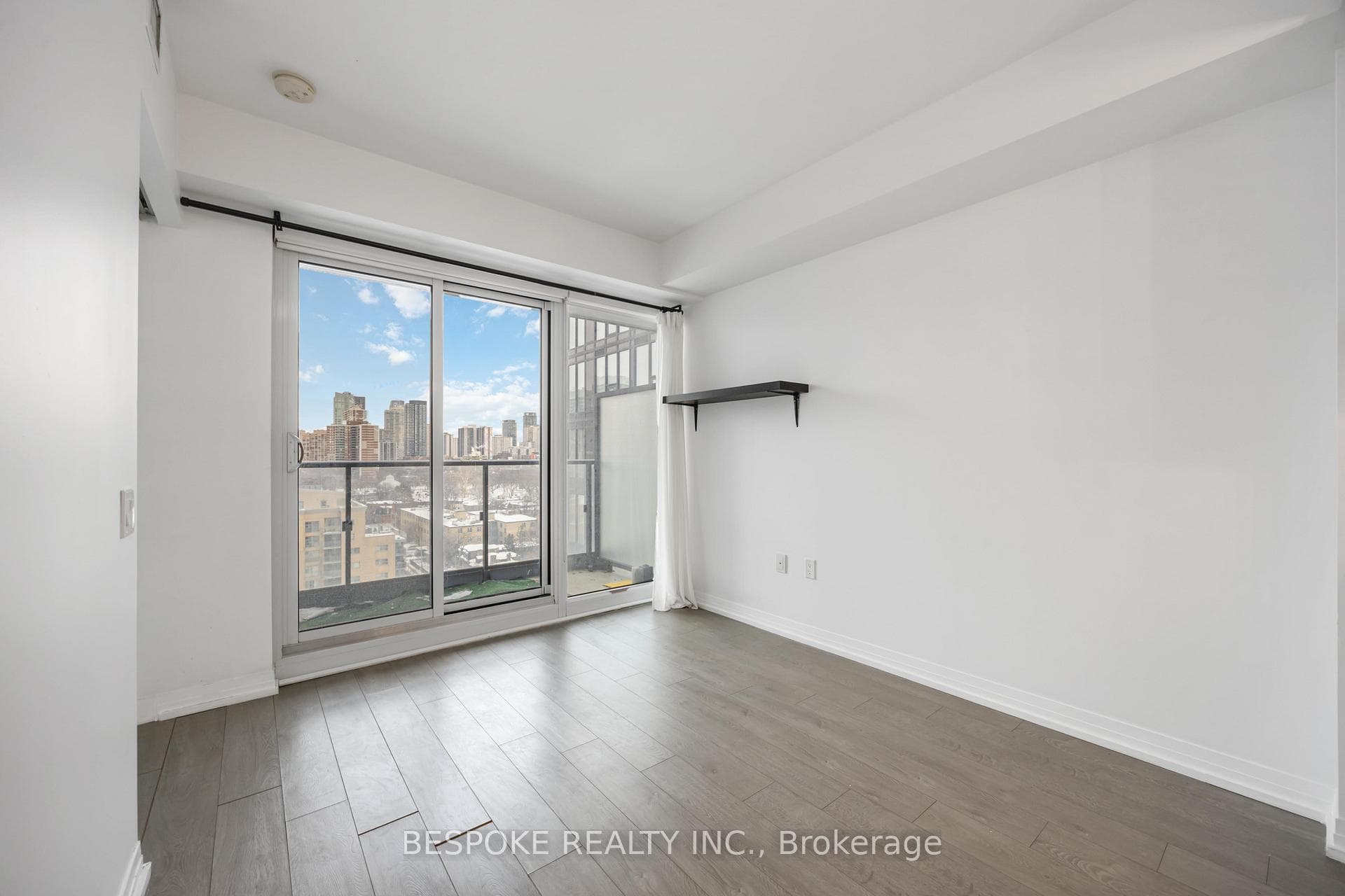251 Jarvis Street Unit 1503 photo 7