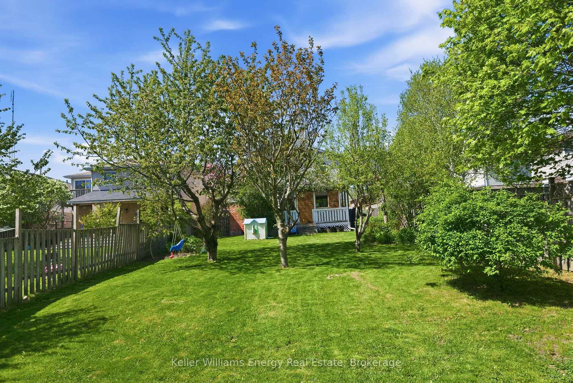 149 Andrew Street photo 34